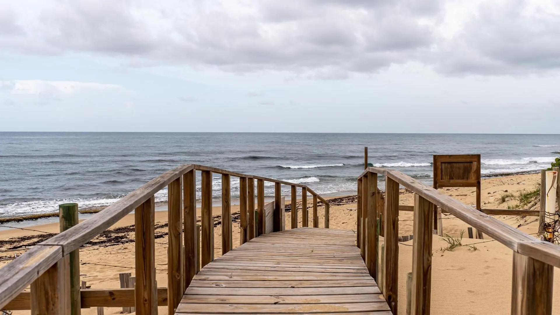 Lejlighed 3 Bedroom Oceanfront Beachhouse Isabela Puerto Rico